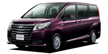 TOYOTA　ノア　HV　Ｈ２６～Ｈ２８年式　ツインモニターDVD付