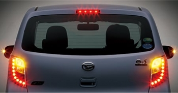 DAIHATSU　ミライース後期