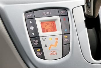 DAIHATSU　ミライース後期