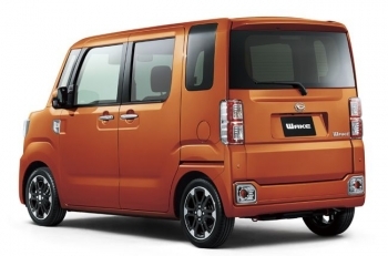 DAIHATSU　ウェイク　ISOFIX対応車