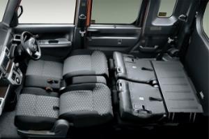 DAIHATSU　ウェイク　ISOFIX対応車