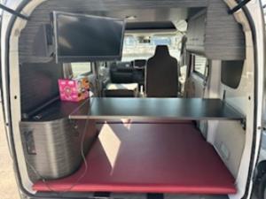 軽ワンボックス　AT車　４WD　オフィスカー（ソーラーパネル）　　NEXT CAMPER　埼玉大宮店